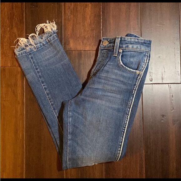 A M O Ladies Jeans - Picture 5 of 5